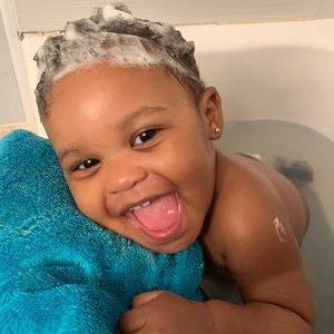 Meet your Posher, Perisha